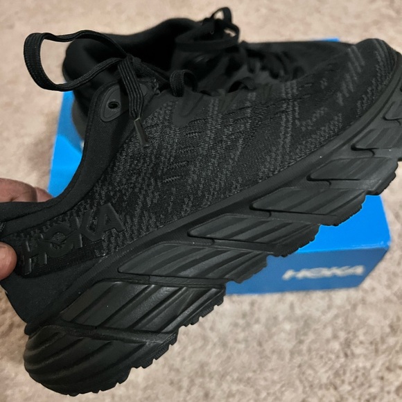 Hoka sneaker - Picture 2 of 5